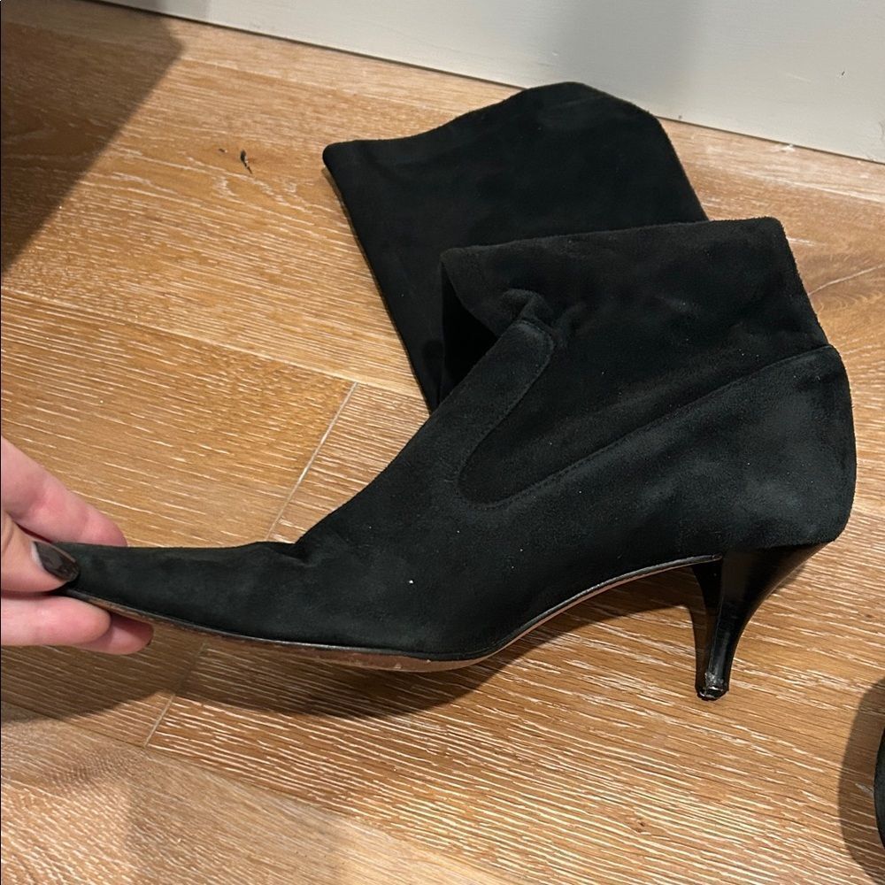 Cole Haan Black Knee Length pull on Suede Boots, Size 8 - Picture 10 of 13
